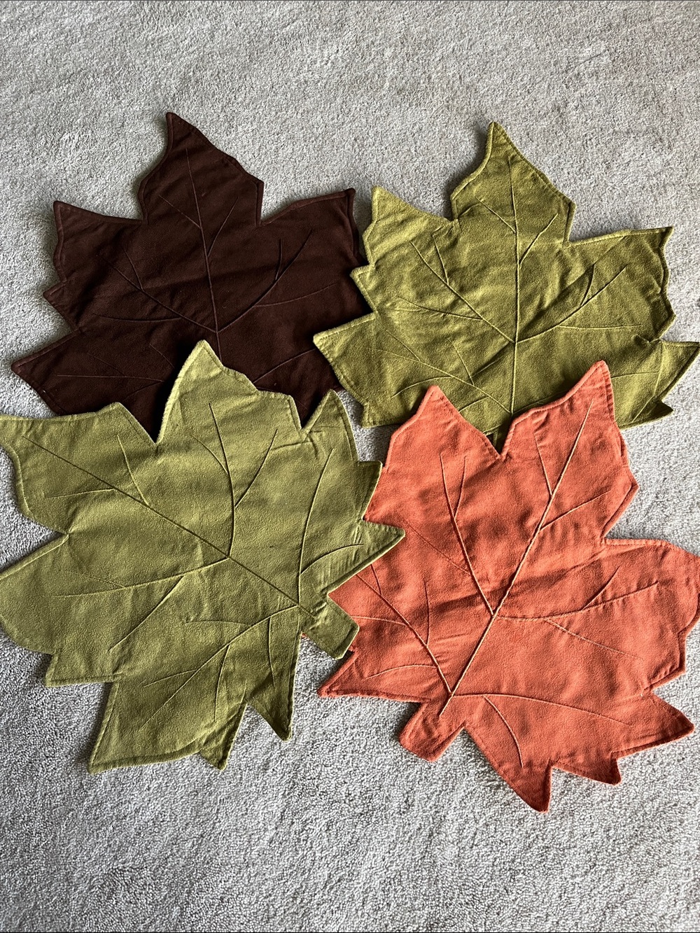 4 Leaf Placemats Better Homes & Gardens